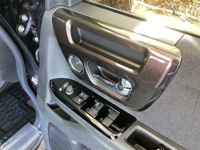 Ｎ－ＢＯＸカスタム Ｇ・Ｌホンダセンシング　純正メモリーナビ　ドラレコ　リアカメラ　地デジＴＶ　整備記録簿　助手席エアバッグ　キーレス　アイドリングＳＴ　セキュリティーアラーム　スマ－トキ－　ナビＴＶ　ＥＴＣ　前車追従機能　サイドエアバッグ（51枚目）