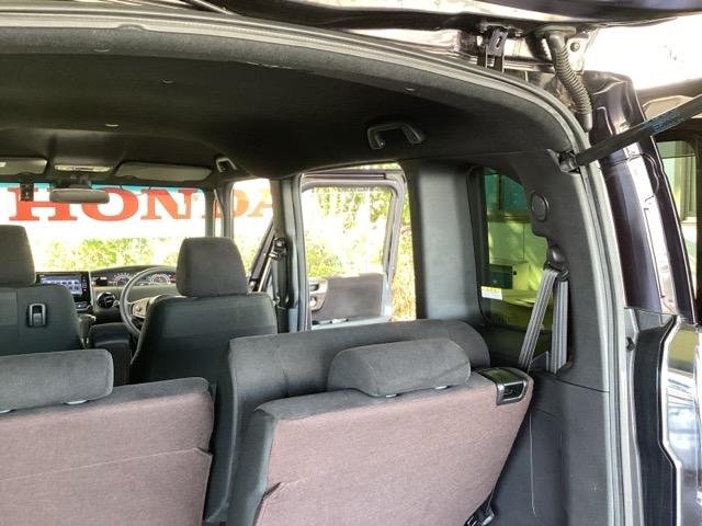 Ｎ－ＢＯＸカスタム Ｇ・Ｌホンダセンシング　純正メモリーナビ　ドラレコ　リアカメラ　地デジＴＶ　整備記録簿　助手席エアバッグ　キーレス　アイドリングＳＴ　セキュリティーアラーム　スマ－トキ－　ナビＴＶ　ＥＴＣ　前車追従機能　サイドエアバッグ（64枚目）