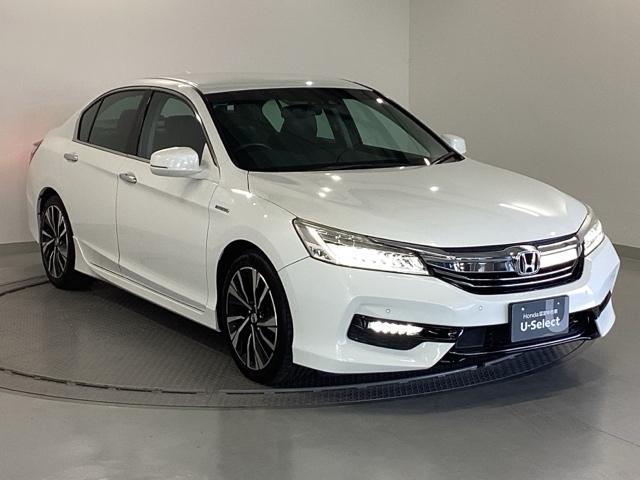 アコードハイブリッド ＥＸ　純正メモリーナビ　パワーシート　ＥＴＣ　バックモニター　Ｐシート　Ｐセンサー　サイドカーテンエアバック　サイドモニター　記録簿　ナビＴＶ　ＬＥＤヘッド　フルセグテレビ　ＤＶＤ再生可能　スマキー　ＵＳＢ（7枚目）