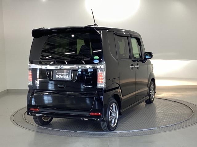 Ｎ－ＢＯＸカスタム Ｇ・Ｌパッケージ　メモリーナビ　ドラレコ　ＥＴＣ　リアカメラ　アイドリングストップ車　ナビ・ＴＶ　スマキ－　地デジＴＶ　パワーウィンドウ　片側電動両側スライドドア　盗難防止システム　オートエアコン　パワステ　整備記録簿（9枚目）