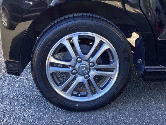 Ｎ－ＢＯＸカスタム Ｇ・Ｌパッケージ　メモリーナビ　ドラレコ　ＥＴＣ　リアカメラ　アイドリングストップ車　ナビ・ＴＶ　スマキ－　地デジＴＶ　パワーウィンドウ　片側電動両側スライドドア　盗難防止システム　オートエアコン　パワステ　整備記録簿（21枚目）