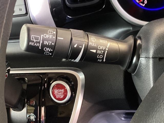 Ｎ－ＢＯＸカスタム Ｇ・Ｌパッケージ　メモリーナビ　ドラレコ　ＥＴＣ　リアカメラ　アイドリングストップ車　ナビ・ＴＶ　スマキ－　地デジＴＶ　パワーウィンドウ　片側電動両側スライドドア　盗難防止システム　オートエアコン　パワステ　整備記録簿（33枚目）