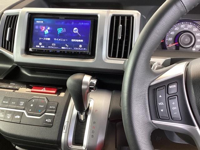 ステップワゴンスパーダ Ｚ　ナビ　フルセグ　リアカメラ　横滑防止　エアロ　イモビ　スマキー　地デジＴＶ　バックモニタ－　３列シ－ト　キーフリー　パワーウィンド　ＥＴＣ付　エアコン　運転席助手席エアバック　エアバック　ＡＢＳ　ＰＳ（2枚目）