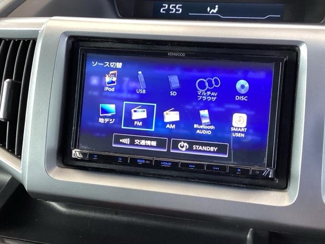 ステップワゴンスパーダ Ｚ　ナビ　フルセグ　リアカメラ　横滑防止　エアロ　イモビ　スマキー　地デジＴＶ　バックモニタ－　３列シ－ト　キーフリー　パワーウィンド　ＥＴＣ付　エアコン　運転席助手席エアバック　エアバック　ＡＢＳ　ＰＳ（11枚目）