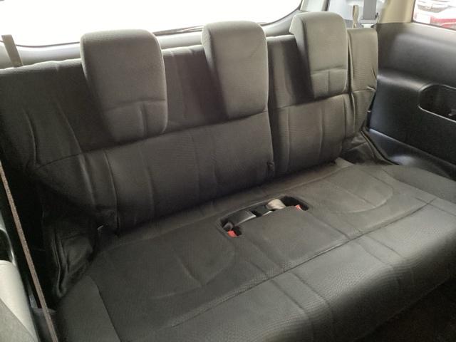 ステップワゴンスパーダ Ｚ　ナビ　フルセグ　リアカメラ　横滑防止　エアロ　イモビ　スマキー　地デジＴＶ　バックモニタ－　３列シ－ト　キーフリー　パワーウィンド　ＥＴＣ付　エアコン　運転席助手席エアバック　エアバック　ＡＢＳ　ＰＳ（21枚目）