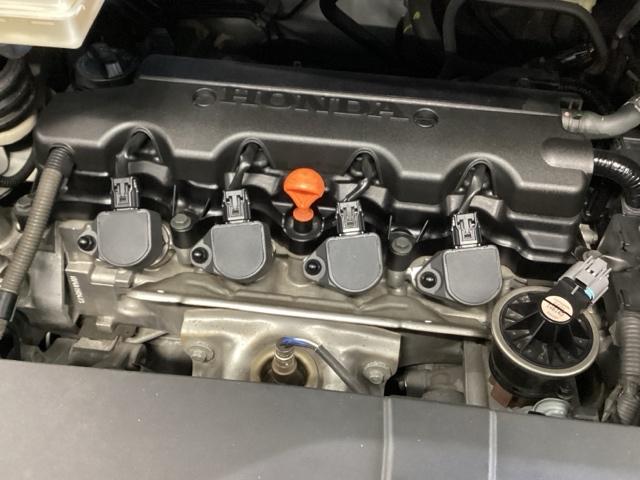 ステップワゴンスパーダ Ｚ　ナビ　フルセグ　リアカメラ　横滑防止　エアロ　イモビ　スマキー　地デジＴＶ　バックモニタ－　３列シ－ト　キーフリー　パワーウィンド　ＥＴＣ付　エアコン　運転席助手席エアバック　エアバック　ＡＢＳ　ＰＳ（24枚目）