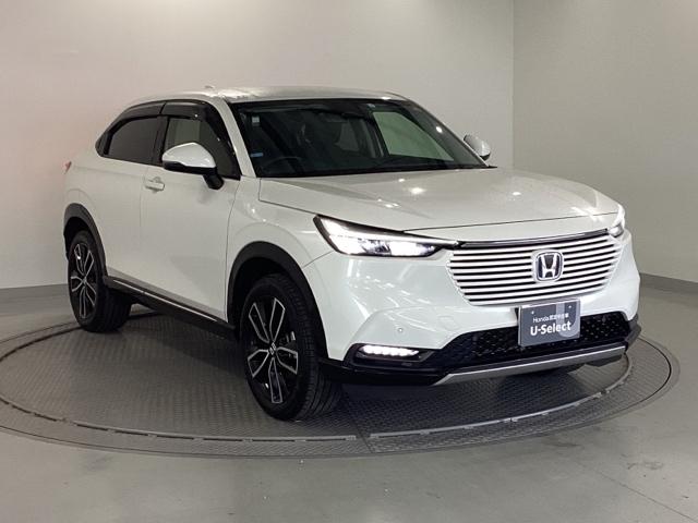 ヴェゼル ｅ：ＨＥＶＺ　メモリーナビ　ドラレコ　リアカメラ　ＥＴＣ　衝突回避支援ブレーキ機能　スマキ　Ｐトランク　フルオートエアコン　Ｄレコ　エアバッグ　両席エアバック　Ｒカメ　記録簿付　パワーウィンドウ　ＬＥＤランプ（8枚目）