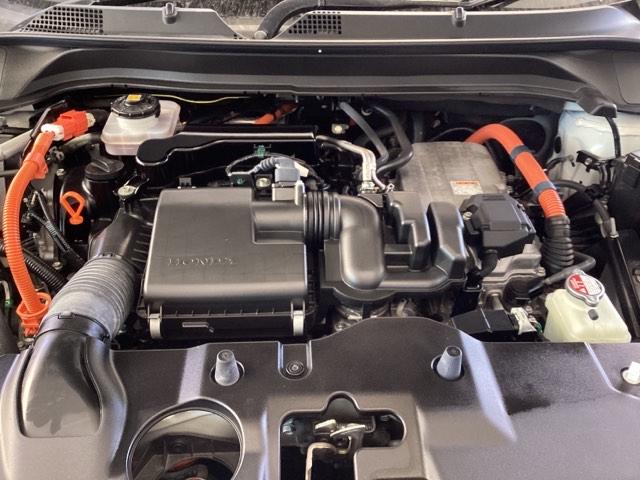 ヴェゼル ｅ：ＨＥＶＺ　メモリーナビ　ドラレコ　リアカメラ　ＥＴＣ　衝突回避支援ブレーキ機能　スマキ　Ｐトランク　フルオートエアコン　Ｄレコ　エアバッグ　両席エアバック　Ｒカメ　記録簿付　パワーウィンドウ　ＬＥＤランプ（24枚目）