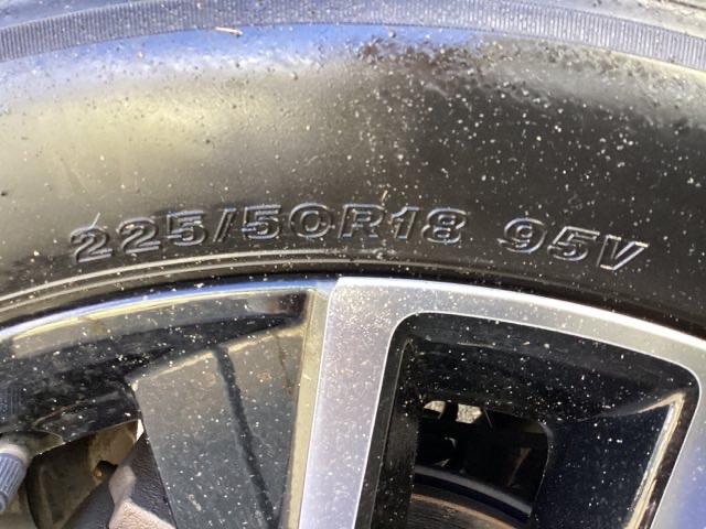 ヴェゼル ｅ：ＨＥＶＺ　メモリーナビ　ドラレコ　リアカメラ　ＥＴＣ　衝突回避支援ブレーキ機能　スマキ　Ｐトランク　フルオートエアコン　Ｄレコ　エアバッグ　両席エアバック　Ｒカメ　記録簿付　パワーウィンドウ　ＬＥＤランプ（39枚目）