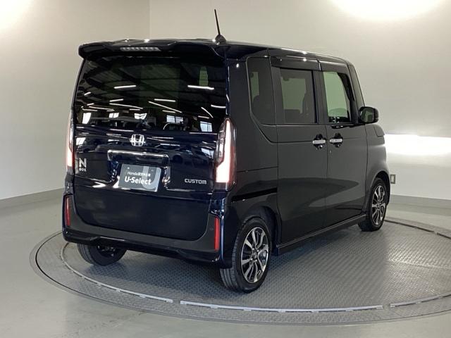 N-BOXカスタム ベースグレード メモリーナビ ドラレコ ETC リアカメラ USB接続 CMBS Dレコ ベンチシート オートエアコン スマートキ LED 盗難防止装置 クルコン バックカメラ フルセグTV パワーステアリング(9枚目)