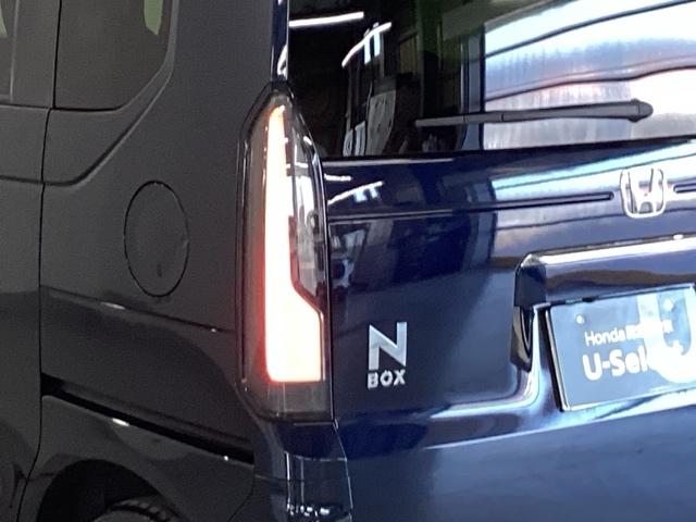 N-BOXカスタム ベースグレード メモリーナビ ドラレコ ETC リアカメラ USB接続 CMBS Dレコ ベンチシート オートエアコン スマートキ LED 盗難防止装置 クルコン バックカメラ フルセグTV パワーステアリング(27枚目)