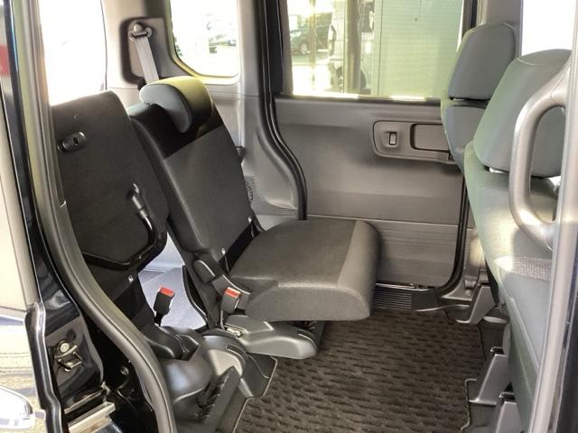 N-BOXカスタム ベースグレード メモリーナビ ドラレコ ETC リアカメラ USB接続 CMBS Dレコ ベンチシート オートエアコン スマートキ LED 盗難防止装置 クルコン バックカメラ フルセグTV パワーステアリング(61枚目)