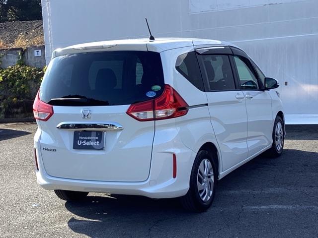 フリード Ｇ・ホンダセンシング　メモリーナビ　ドラレコ　ＥＴＣ　リアカメラ　Ｆセグ　追突被害軽減ブレーキ　ｉストップ　Ｗエアバッグ　パワーウィンドウ　アクティブクルーズコントロール　スマートキ　カラーバックモニター　ＶＳＡ　エアコン（9枚目）