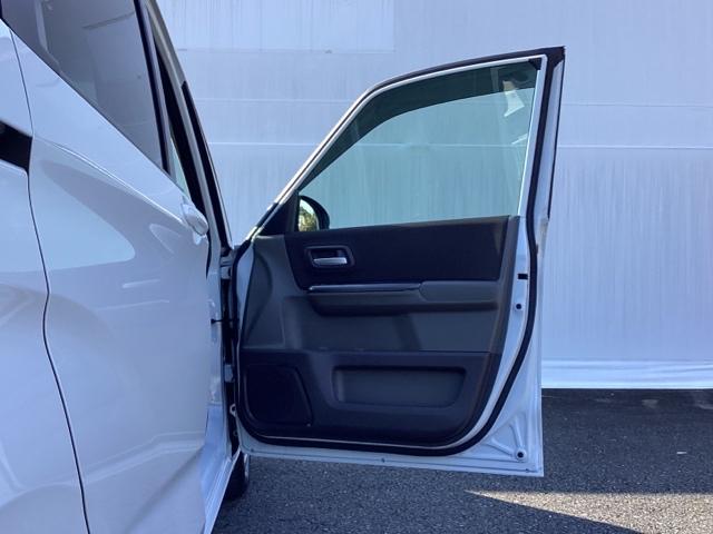 フリード Ｇ・ホンダセンシング　メモリーナビ　ドラレコ　ＥＴＣ　リアカメラ　Ｆセグ　追突被害軽減ブレーキ　ｉストップ　Ｗエアバッグ　パワーウィンドウ　アクティブクルーズコントロール　スマートキ　カラーバックモニター　ＶＳＡ　エアコン（26枚目）