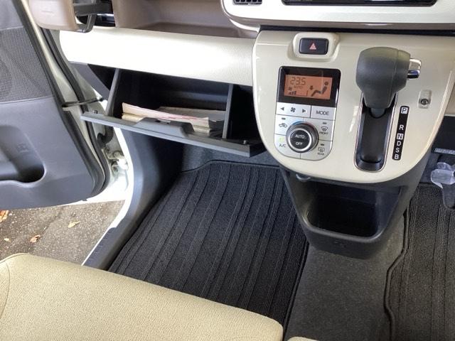 ムーヴキャンバス ＧメイクアップＳＡＩＩ　メモリーナビ　両側電動スライドドア　両側自動スライドドア　ナビ＆ＴＶ　衝突回避支援　地デジＴＶ　リアカメラ　ＡＡＣ　キーフリーキー　プッシュスタートスマートキー　ＬＥＤ　Ｗエアバック　イモビ　パワステ（39枚目）