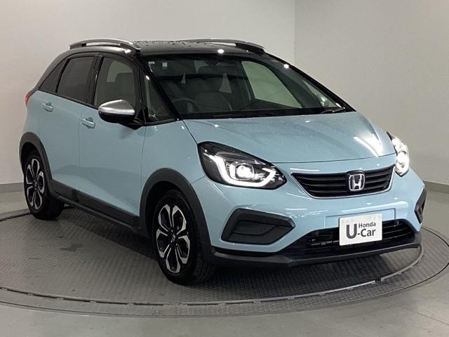 フィット クロスター　純正メモリーナビ　リアカメラ　ＥＴＣ　パーキングセンサー　地デジ　Ｂカメ　スマートキ　ナビＴＶ　Ａストップ　ＵＳＢ　カーテンエアバッグ　クルーズコントロール　オートエアコン　パワステ　記録簿　ＶＳＡ（7枚目）