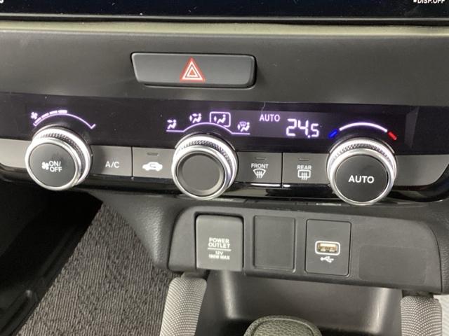 フィット クロスター　純正メモリーナビ　リアカメラ　ＥＴＣ　パーキングセンサー　地デジ　Ｂカメ　スマートキ　ナビＴＶ　Ａストップ　ＵＳＢ　カーテンエアバッグ　クルーズコントロール　オートエアコン　パワステ　記録簿　ＶＳＡ（38枚目）