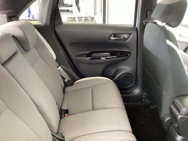 フィット クロスター　純正メモリーナビ　リアカメラ　ＥＴＣ　パーキングセンサー　地デジ　Ｂカメ　スマートキ　ナビＴＶ　Ａストップ　ＵＳＢ　カーテンエアバッグ　クルーズコントロール　オートエアコン　パワステ　記録簿　ＶＳＡ（61枚目）