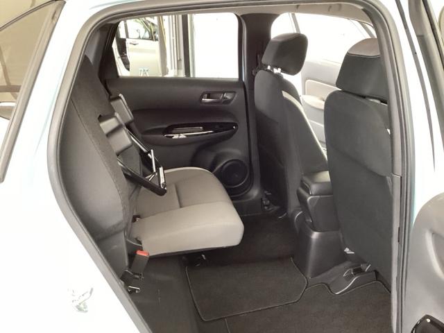 フィット クロスター　純正メモリーナビ　リアカメラ　ＥＴＣ　パーキングセンサー　地デジ　Ｂカメ　スマートキ　ナビＴＶ　Ａストップ　ＵＳＢ　カーテンエアバッグ　クルーズコントロール　オートエアコン　パワステ　記録簿　ＶＳＡ（62枚目）