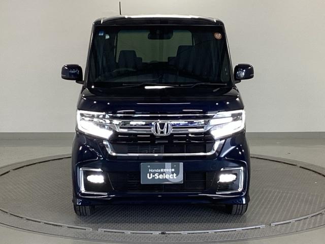 Ｎ－ＢＯＸカスタム Ｌ　純正メモリーナビ　ドラレコ　リアカメラ　サイドエアバッグ　ナビＴＶ　Ａストップ　シートヒータ　ベンチシート　点検記録簿　キーフリーシステム　ＬＥＤライト　クルーズコントロール　ＡＣ　ＤＶＤ視聴可能（6枚目）