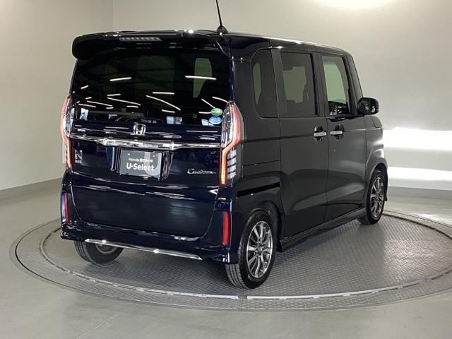 Ｎ－ＢＯＸカスタム Ｌ　純正メモリーナビ　ドラレコ　リアカメラ　サイドエアバッグ　ナビＴＶ　Ａストップ　シートヒータ　ベンチシート　点検記録簿　キーフリーシステム　ＬＥＤライト　クルーズコントロール　ＡＣ　ＤＶＤ視聴可能（8枚目）