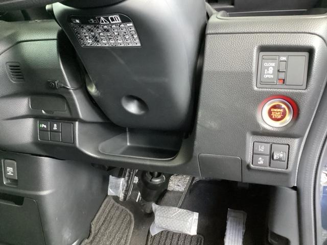 Ｎ－ＢＯＸカスタム Ｌ　純正メモリーナビ　ドラレコ　リアカメラ　サイドエアバッグ　ナビＴＶ　Ａストップ　シートヒータ　ベンチシート　点検記録簿　キーフリーシステム　ＬＥＤライト　クルーズコントロール　ＡＣ　ＤＶＤ視聴可能（15枚目）