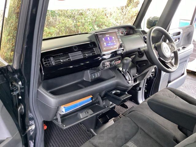 Ｎ－ＢＯＸカスタム Ｌ　純正メモリーナビ　ドラレコ　リアカメラ　サイドエアバッグ　ナビＴＶ　Ａストップ　シートヒータ　ベンチシート　点検記録簿　キーフリーシステム　ＬＥＤライト　クルーズコントロール　ＡＣ　ＤＶＤ視聴可能（35枚目）