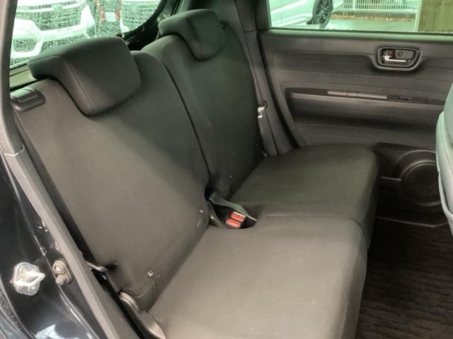 �t���b�g�ȏ��ƕG���⓪��X�y�[�X�ȂǏ\���ȍL��������܂��B����S�n���ǂ��A���K�ȃh���C�u���y����ł��������܂��B