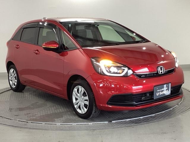 フィット ホーム　純正ナビ　ＬＥＤヘッドライト　衝突軽減　リアカメラ　ソナー　ＵＳＢ接続　ＡＡＣ　横滑り防止機能　サイドエアバック　オートライト　ＬＥＤライト　クルーズコントロール　パワーウィンドウ　スマキー　ＡＢＳ（7枚目）