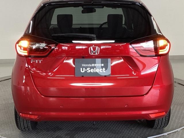 フィット ホーム　純正ナビ　ＬＥＤヘッドライト　衝突軽減　リアカメラ　ソナー　ＵＳＢ接続　ＡＡＣ　横滑り防止機能　サイドエアバック　オートライト　ＬＥＤライト　クルーズコントロール　パワーウィンドウ　スマキー　ＡＢＳ（32枚目）