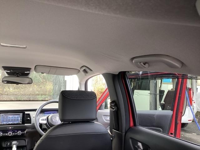 フィット ホーム　純正ナビ　ＬＥＤヘッドライト　衝突軽減　リアカメラ　ソナー　ＵＳＢ接続　ＡＡＣ　横滑り防止機能　サイドエアバック　オートライト　ＬＥＤライト　クルーズコントロール　パワーウィンドウ　スマキー　ＡＢＳ（52枚目）