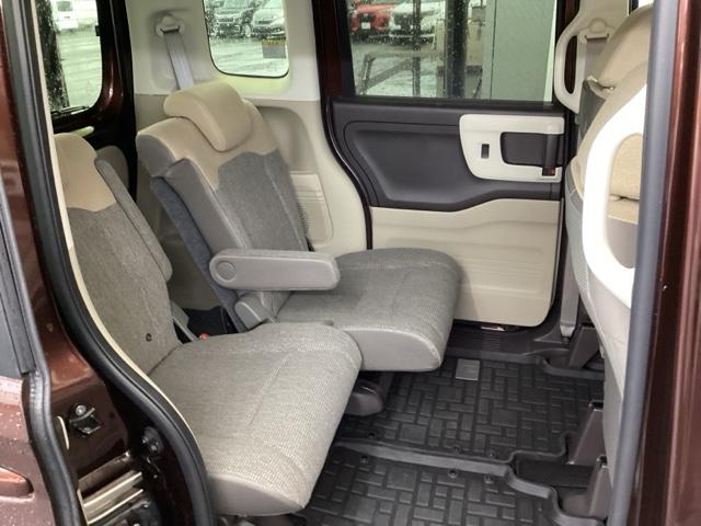 �X���C�h���A�V�[�g�ł��I���A�V�[�g�́A�X���C�h�ł��A���N���C�j���O���ł��܂��I�܂��A��������a�炰�郍�[���T���V�F�C�h���t���Ă��܂��B�܂��A���A�V�[�g���ʂ𒵂ˏグ�鎖���ł��܂��B