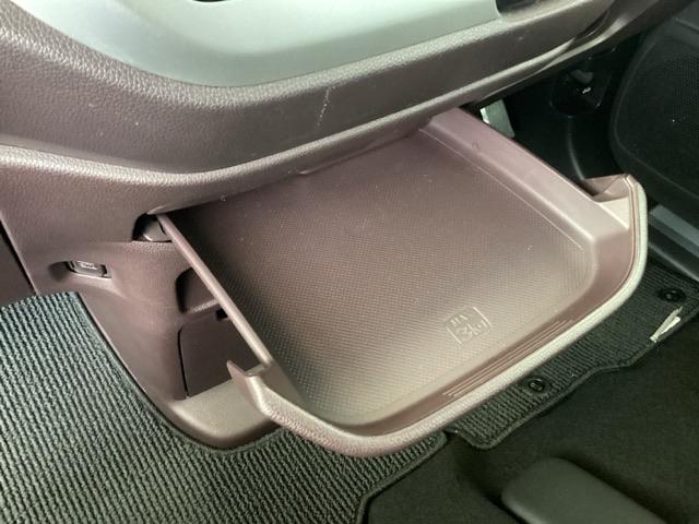 N-WGNカスタム G・Aパッケージ 純正ナビ あんしんパッケージ リアカメラ 追突被害軽減ブレーキ フロントベンチシート Rカメ AUTOエアコン 助手席エアバック ABS パワーウィンドウ カーテンエアバック 横滑り防止 盗難警報装置(41枚目)