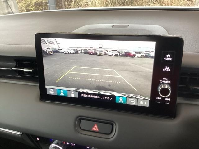 ヴェゼル e:HEVZ 純正ナビ フルセグ リアカメラ 衝突回避支援ブレーキ機能 スマキ Pトランク フルオートエアコン Dレコ エアバッグ 両席エアバック Rカメ パワーウィンドウ LEDランプ ソナー クルーズC USB(12枚目)