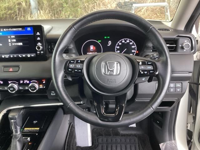 ヴェゼル e:HEVZ 純正ナビ フルセグ リアカメラ 衝突回避支援ブレーキ機能 スマキ Pトランク フルオートエアコン Dレコ エアバッグ 両席エアバック Rカメ パワーウィンドウ LEDランプ ソナー クルーズC USB(18枚目)