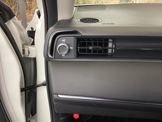 ヴェゼル e:HEVZ 純正ナビ フルセグ リアカメラ 衝突回避支援ブレーキ機能 スマキ Pトランク フルオートエアコン Dレコ エアバッグ 両席エアバック Rカメ パワーウィンドウ LEDランプ ソナー クルーズC USB(42枚目)