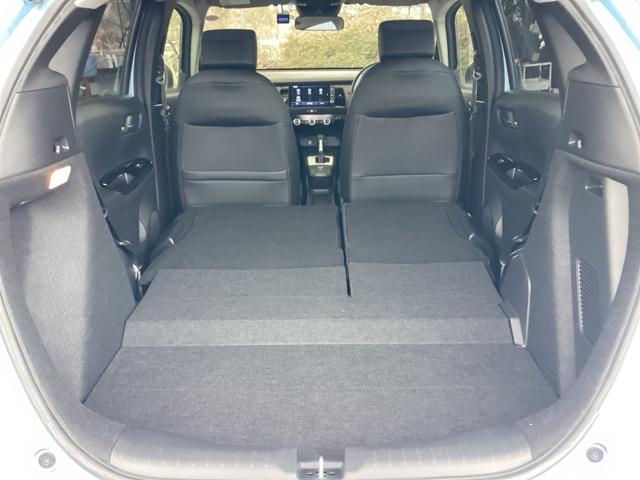 �V�[�g��|���΃��Q�b�W�X�y�[�X���L�X�B�a�a�p��S���t�ȂǗl�X�ȗp�r�Ŋ��􂵂܂��B�A�N�e�B�u�ɓ�����邨�q�l�ɂ͋��������ł��I