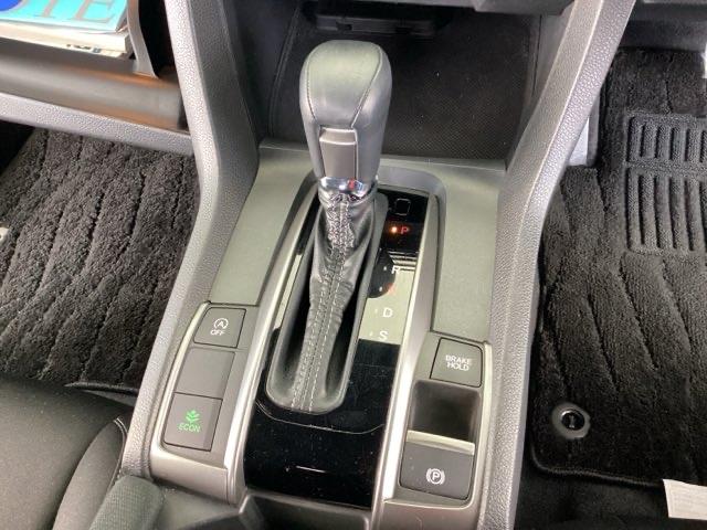 �^�]�Ȏ��ӂ̃X�}�[�g�ȃ��C�A�E�g���A����̂��₷���������B���K�ȃh���C�u���T�|�[�g���܂��B�茳�ő��삪�ł���A�d�q����p�[�L���O�u���[�L�B