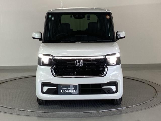 Ｎ－ＢＯＸカスタム ベースグレード　純正メモリーナビ　ドラレコ　リアカメラ　Ｐソナー　ナビテレビ　レーダーブレーキサポート　ＥＴＣ装備　定期点検記録簿　地デジ対応　サイドエアバック　Ｓヒータ　スマートキー＆プッシュスタート　横滑り防止（6枚目）