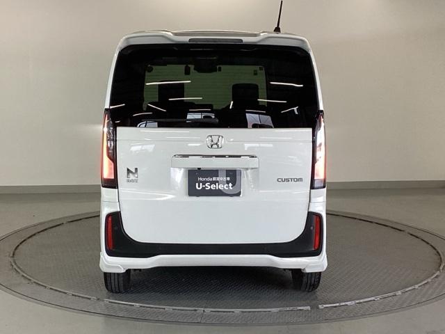 Ｎ－ＢＯＸカスタム ベースグレード　純正メモリーナビ　ドラレコ　リアカメラ　Ｐソナー　ナビテレビ　レーダーブレーキサポート　ＥＴＣ装備　定期点検記録簿　地デジ対応　サイドエアバック　Ｓヒータ　スマートキー＆プッシュスタート　横滑り防止（9枚目）