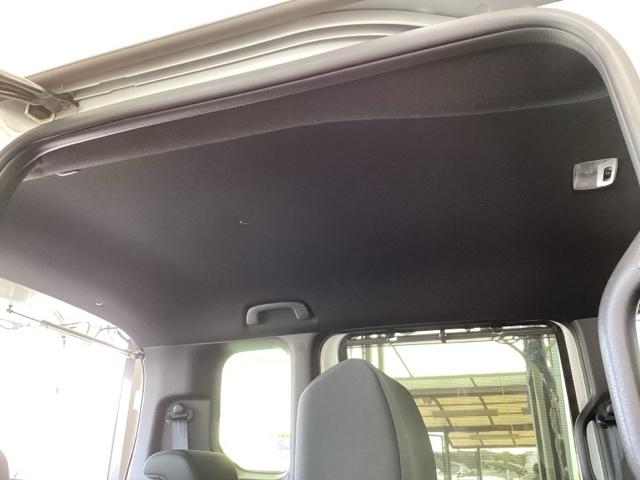 Ｎ－ＢＯＸカスタム ベースグレード　純正メモリーナビ　ドラレコ　リアカメラ　Ｐソナー　ナビテレビ　レーダーブレーキサポート　ＥＴＣ装備　定期点検記録簿　地デジ対応　サイドエアバック　Ｓヒータ　スマートキー＆プッシュスタート　横滑り防止（55枚目）