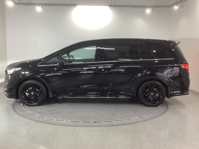 オデッセイハイブリッド ｅ：ＨＥＶアブソルート・ＥＸブラックエディション　純正ナビ　フルセグ　リアカメラ　パノラミックビューモニター　オートエアコン　ＥＴＣ装備　シートヒータ　Ｗエアコン　アイドリングストップ　Ｄレコ　フロントカメラ　盗難防止システム　ＤＶＤ再生可　Ｂカメラ（37枚目）