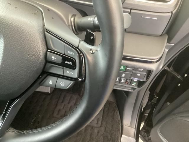 オデッセイハイブリッド ｅ：ＨＥＶアブソルート・ＥＸブラックエディション　純正ナビ　フルセグ　リアカメラ　パノラミックビューモニター　オートエアコン　ＥＴＣ装備　シートヒータ　Ｗエアコン　アイドリングストップ　Ｄレコ　フロントカメラ　盗難防止システム　ＤＶＤ再生可　Ｂカメラ（46枚目）