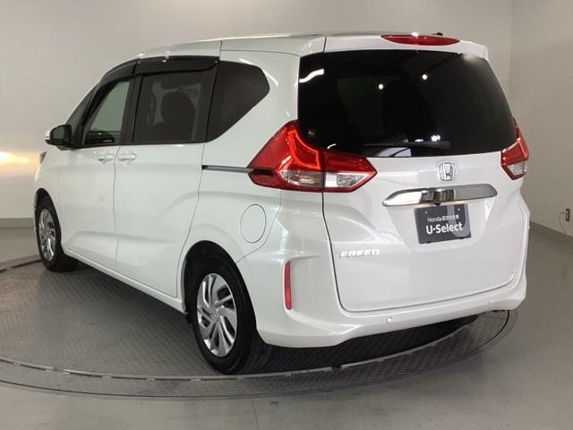 フリード Ｇ・ホンダセンシング　純正ナビ　フルセグ　６人乗り　Ｗ電動ドア　キーフリ　スマートキーシステム　イモビ　ＵＳＢポート　カラーバックモニター　横滑防止装置　エアコン　クルコン　パワーウィンドウ　ＳＲＳ　ＤＶＤ再生機能　ＡＢＳ（10枚目）