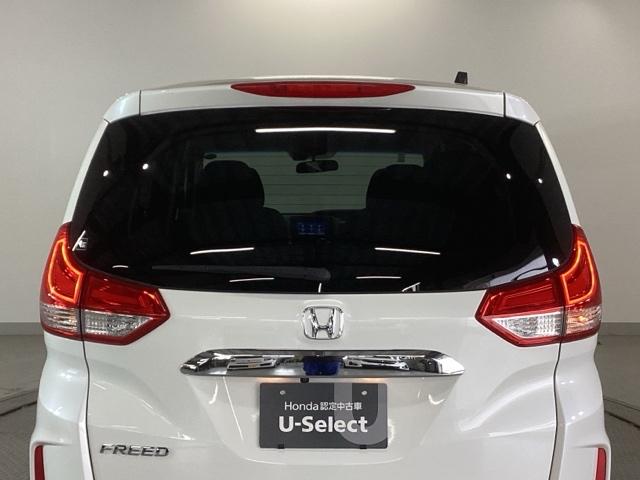 フリード Ｇ・ホンダセンシング　純正ナビ　フルセグ　６人乗り　Ｗ電動ドア　キーフリ　スマートキーシステム　イモビ　ＵＳＢポート　カラーバックモニター　横滑防止装置　エアコン　クルコン　パワーウィンドウ　ＳＲＳ　ＤＶＤ再生機能　ＡＢＳ（32枚目）