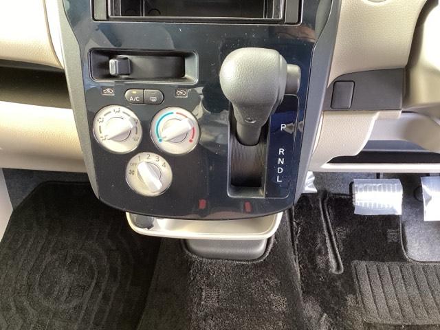 ｅＫワゴン Ｅ　ＣＤチューナー　シートヒーター　ＥＴＣ　キーレスリモコン　両席エアバッグ　ＵＳＢ接続　パワーウィンドウ　ベンチシート　パワステ　ＡＢＳ　運転席エアバッグ　エアコン　点検記録簿　ＡＵＸ接続（12枚目）