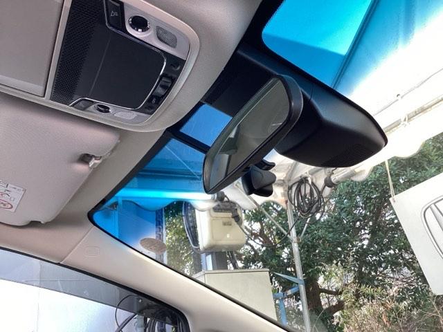 �g���������Z���V���O���ځI�~���g���[�_�[�ƒP��J�����ŁA�N���}�̑O���̏󋵂�F���B�u���[�L��X�e�A�����O�̐���Z�p�Ƌ������A���S�E���K�ȉ^�]�⎖�̉�����x�������i�̃V�X�e���ł��I