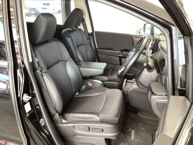 �t�����g�͂Q�ȋ��A�p���[�V�[�g�d�l�Ȃ̂ŁA���K�Ƀh���C�u���ł��܂��B�n���h���̓e���X�R�s�b�N�@�\�ŁA�n���h���ʒu����E���E��O�E���ɒ��߂ł��܂��B