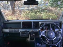 �ե���ȥ��饹���礭�����磻�ɤʻ볦�Ǳ�ž�⤷�䤹���ʤ�褦�ˡ��߷פ���Ƥ��ޤ��� 3