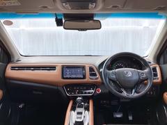 �ե���ȥ��饹���礭�����磻�ɤʻ볦�Ǳ�ž�⤷�䤹���ʤ�褦�����ꤵ��Ƥ��ޤ��� 2